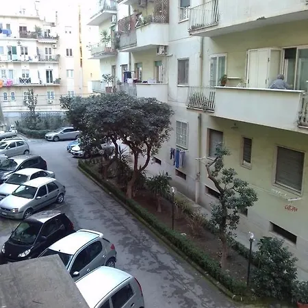 Domus Aurea 3* نابولي