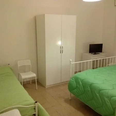 Nocleg ze śniadaniem Domus Aurea 3*