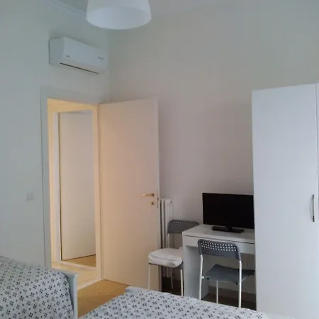 Nocleg ze śniadaniem Domus Aurea 3*