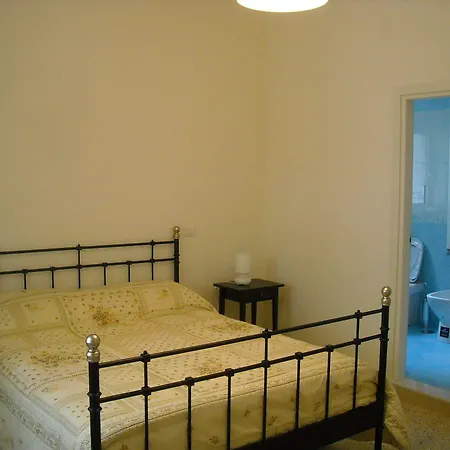 Couette-café Domus Aurea
