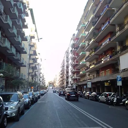 Oda ve Kahvaltı Domus Aurea