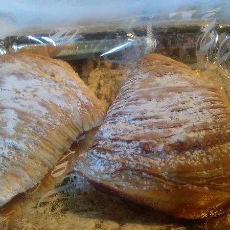 Bed & Breakfast Domus Aurea 3*