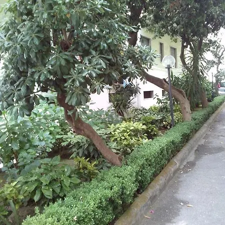 Bed & Breakfast Domus Aurea 3*